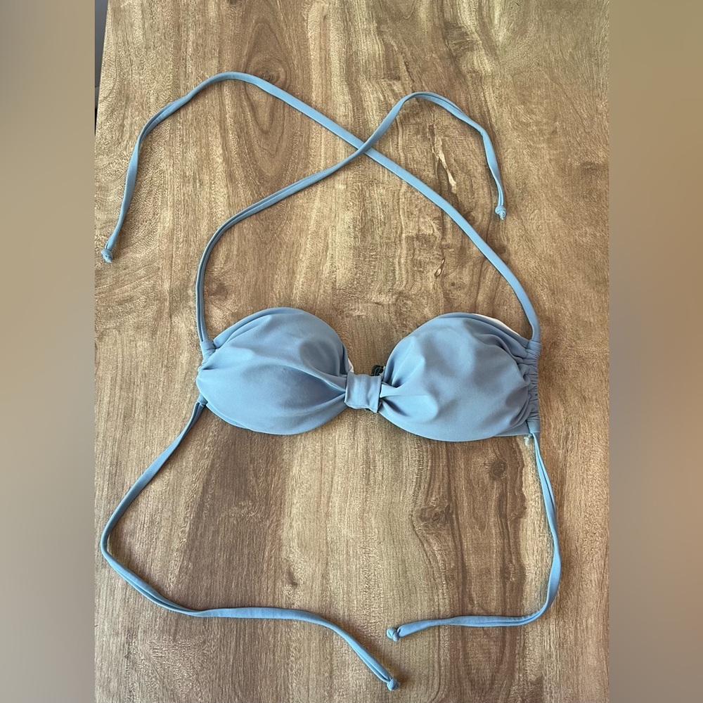 Blooming Jelly NWT Women’s Bikini Top Powder Blue Swimsuit Top Only NEW Size Sm